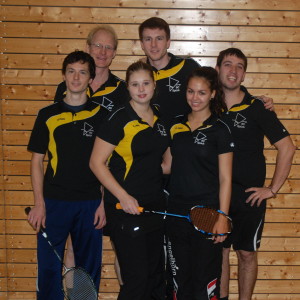 Erste Mannschaft 2013/14: Janosch, Lübbe, Sarah, Sebastian, Pia, Samuel